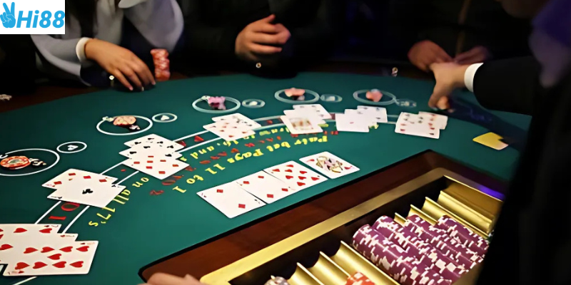 Tham gia chơi bài baccarat cổ điển tại Hi88